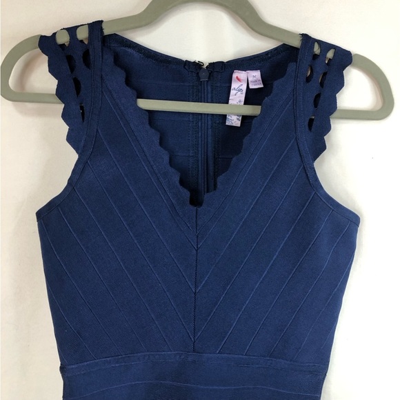 Alya Women’s Dress Bandage V Neck Sleeveless Cut Out Scalloped Hem - Picture 3 of 11